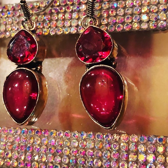 Red Onyx Silver Earrings - Picture 8 of 8